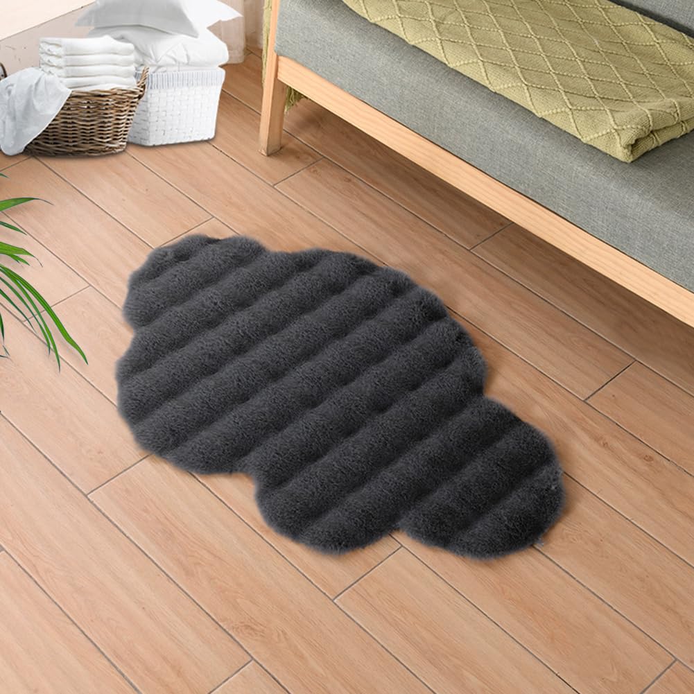 Ultra Soft Indoor Modern Small Area Rugs, Fluffy Cloud Shape Carpets Faux Fur Rabbit Hair Rug, Plush Fur Foot Mats Rugs Home Decor Rugs for Bedroom Living Kids Room (Light Grey Tie-dye,3.9 x 5.9Ft)