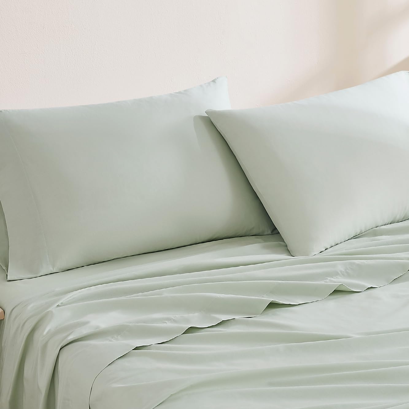 Linen Closet 100% Organic Cotton Queen Sheets Set, 4 Pieces, Light Blue - Percale Bed Sheets & Pillowcases Set - Up To 16" Deep Pocket Fitted Sheet - Cooling, Crisp & Breathable - For Hot Sleepers