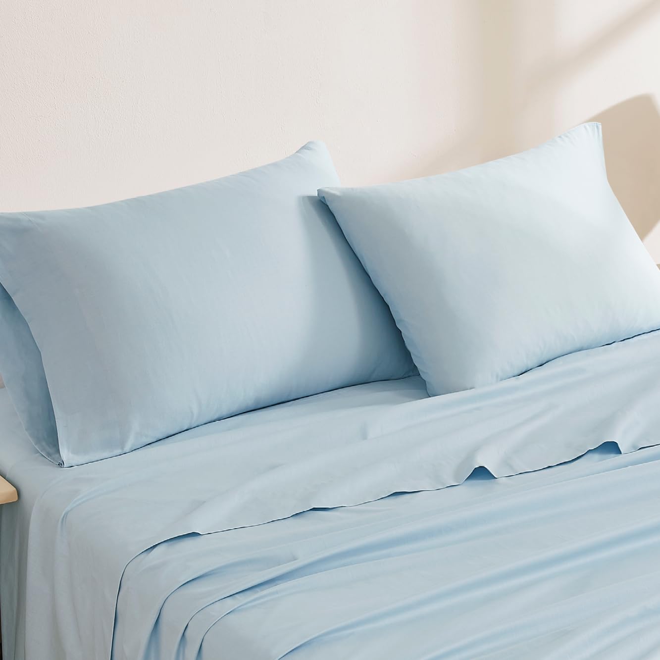 Linen Closet 100% Organic Cotton Queen Sheets Set, 4 Pieces, Light Blue - Percale Bed Sheets & Pillowcases Set - Up To 16" Deep Pocket Fitted Sheet - Cooling, Crisp & Breathable - For Hot Sleepers