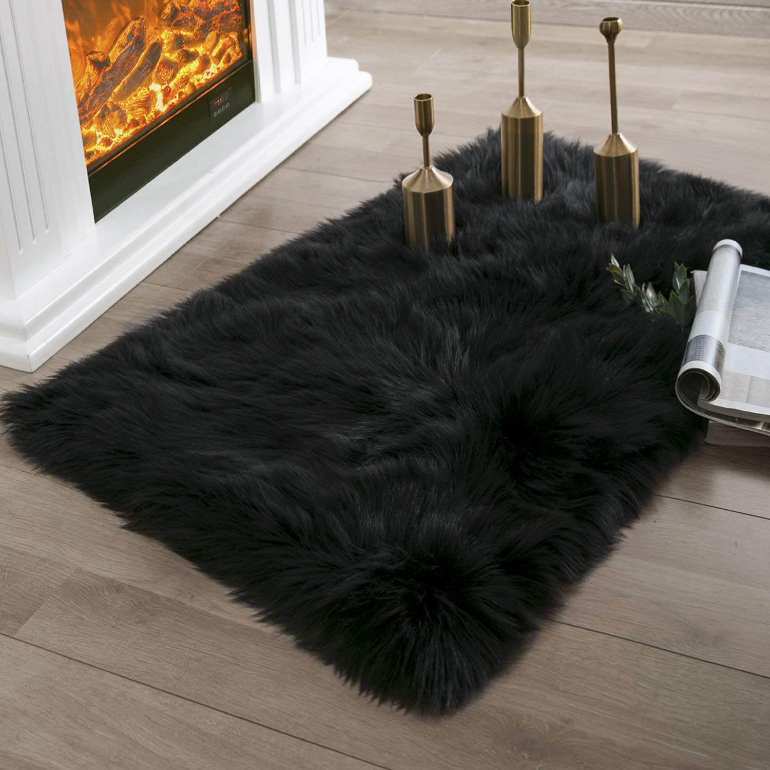 4×4ft White Fluffy Faux Fur Rug, Washable Shag Area Rug for Home Decor