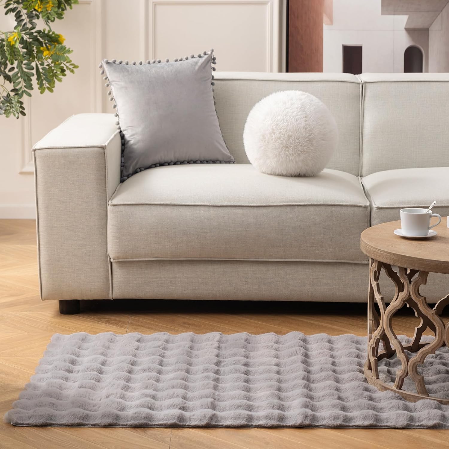 Ashler Faux Rabbit Fur Rug, Light Grey 3x5 FT Fluffy Soft Area Rugs, Rectangle Fuzzy Carpet for Living Room, Bedroom, Machine Washable Rug - 3D Bubble Mat