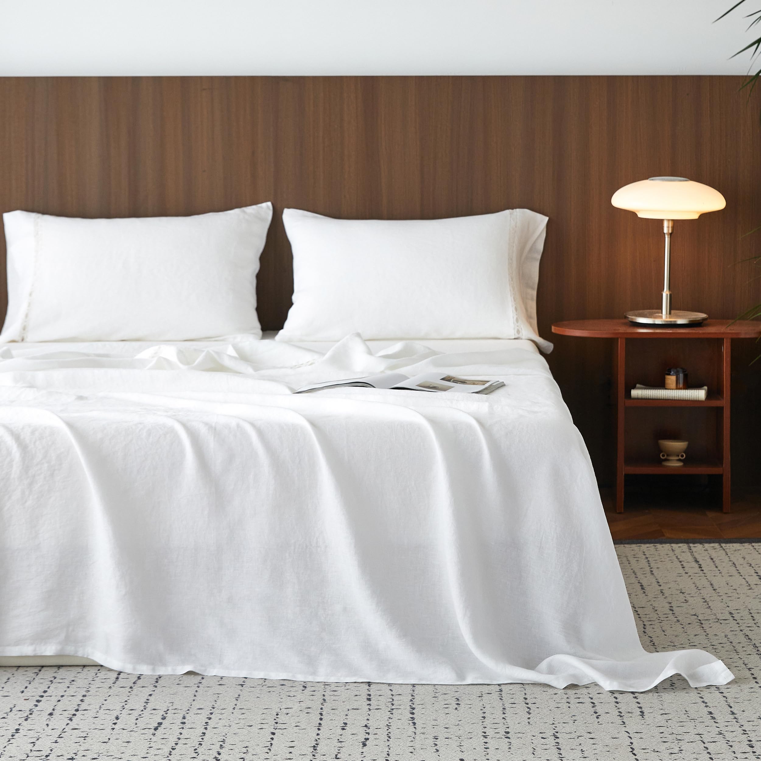 Simple&Opulence 100% Linen Sheets Queen Size Set, 4 Pcs Natural French Linen Bed Sheets, Breathable Soft Durable Bedding Set for All Season (Classic Blue, Queen)