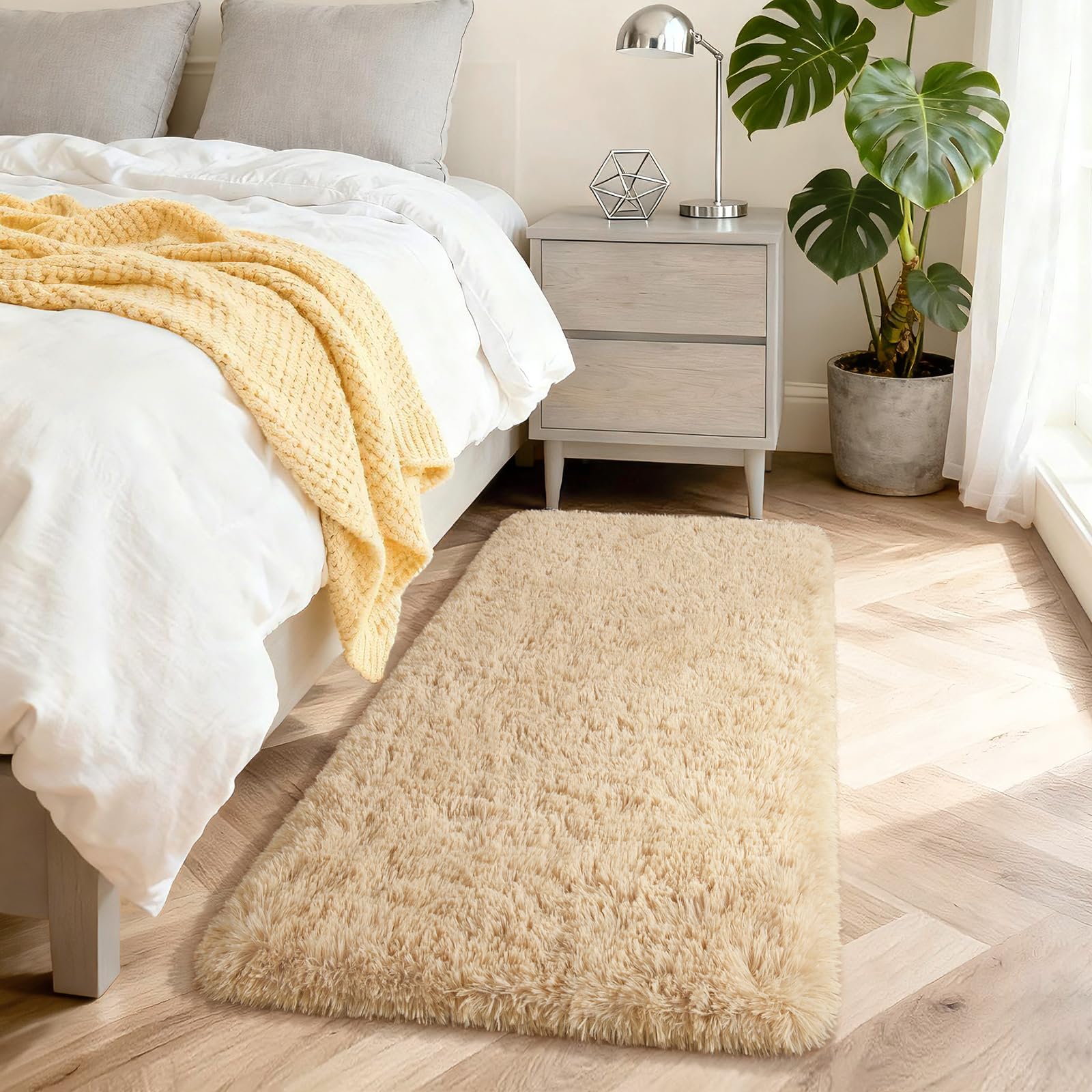 Merelax Soft Modern Indoor Shaggy Area Rug for Bedroom Livingroom Dorm Kids Room Home Decorative, Non-Slip Plush Fluffy Furry Fur Rugs Comfy Nursery Accent Floor Carpet 2x3 Feet, Black
