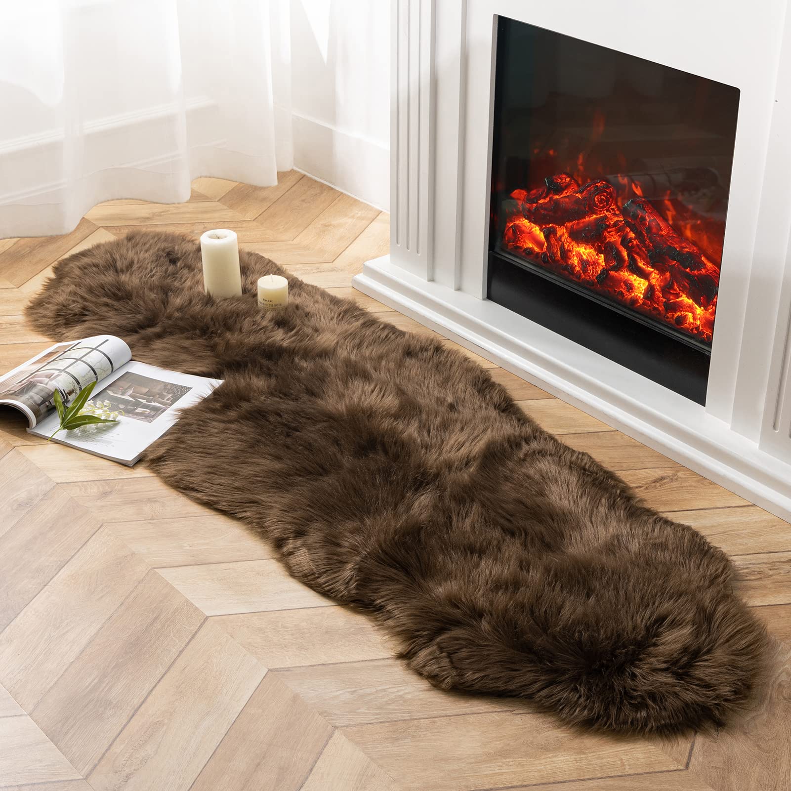 4×4ft White Fluffy Faux Fur Rug, Washable Shag Area Rug for Home Decor