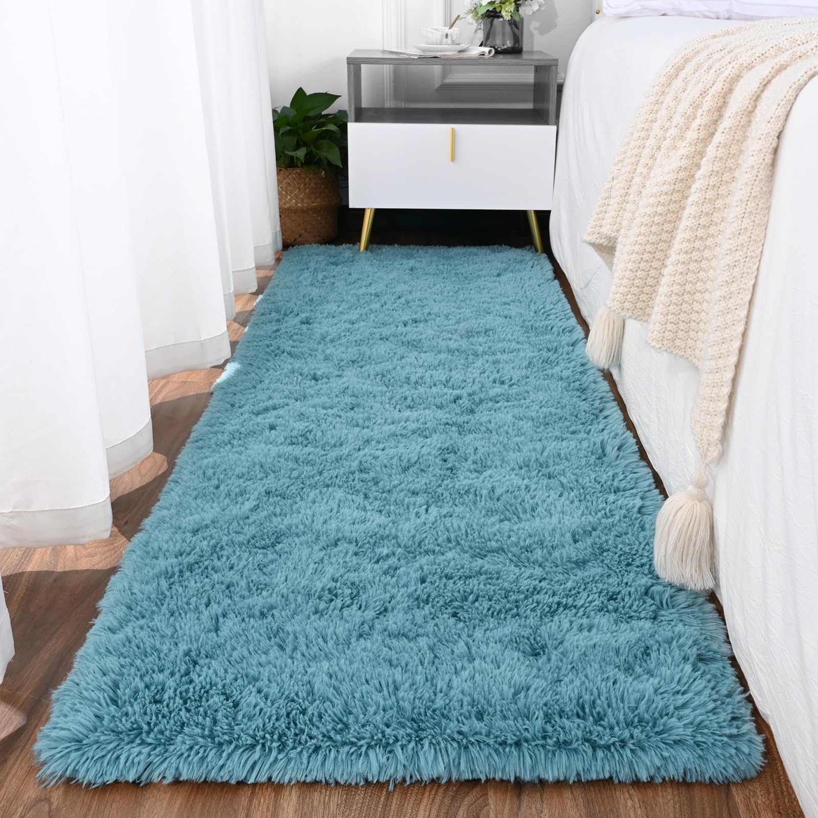 Ultra Soft Fluffy Rugs for Bedroom 4x6 Feet, Shag Area Rugs for Living Room, Large Comfy Furry Rug for Boys Kids Baby Room Decor, Non Slip Nursery Rug Modern Indoor Fuzzy Floor Carpet, Light Blue