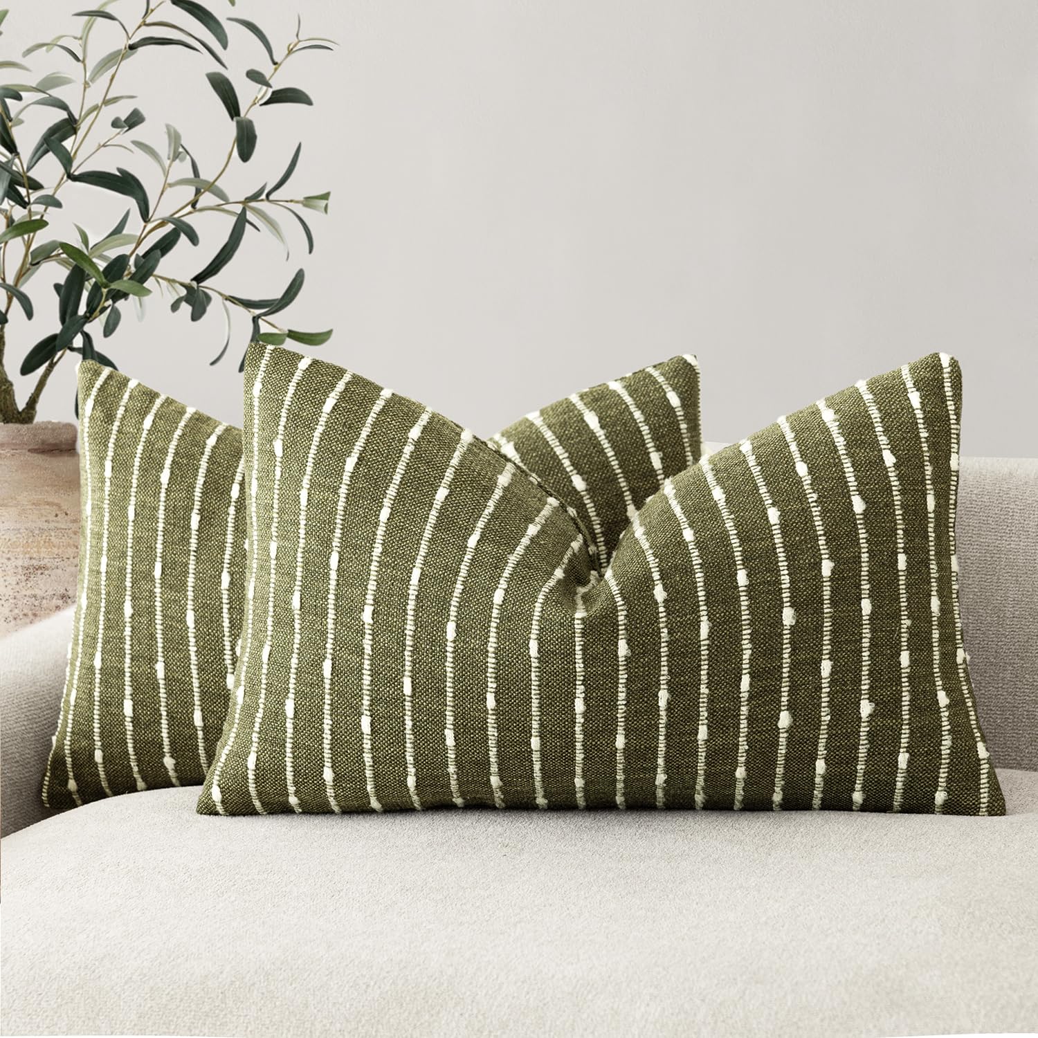 Foindtower Pack of 2 Decorative Jacquard Boucle Throw Pillow Covers Accent Textured Striped Pillowcases Soft Boho Modern Cushion for Couch Sofa Bedroom Living Room Home Decor 22x22 Inch Natural Beige