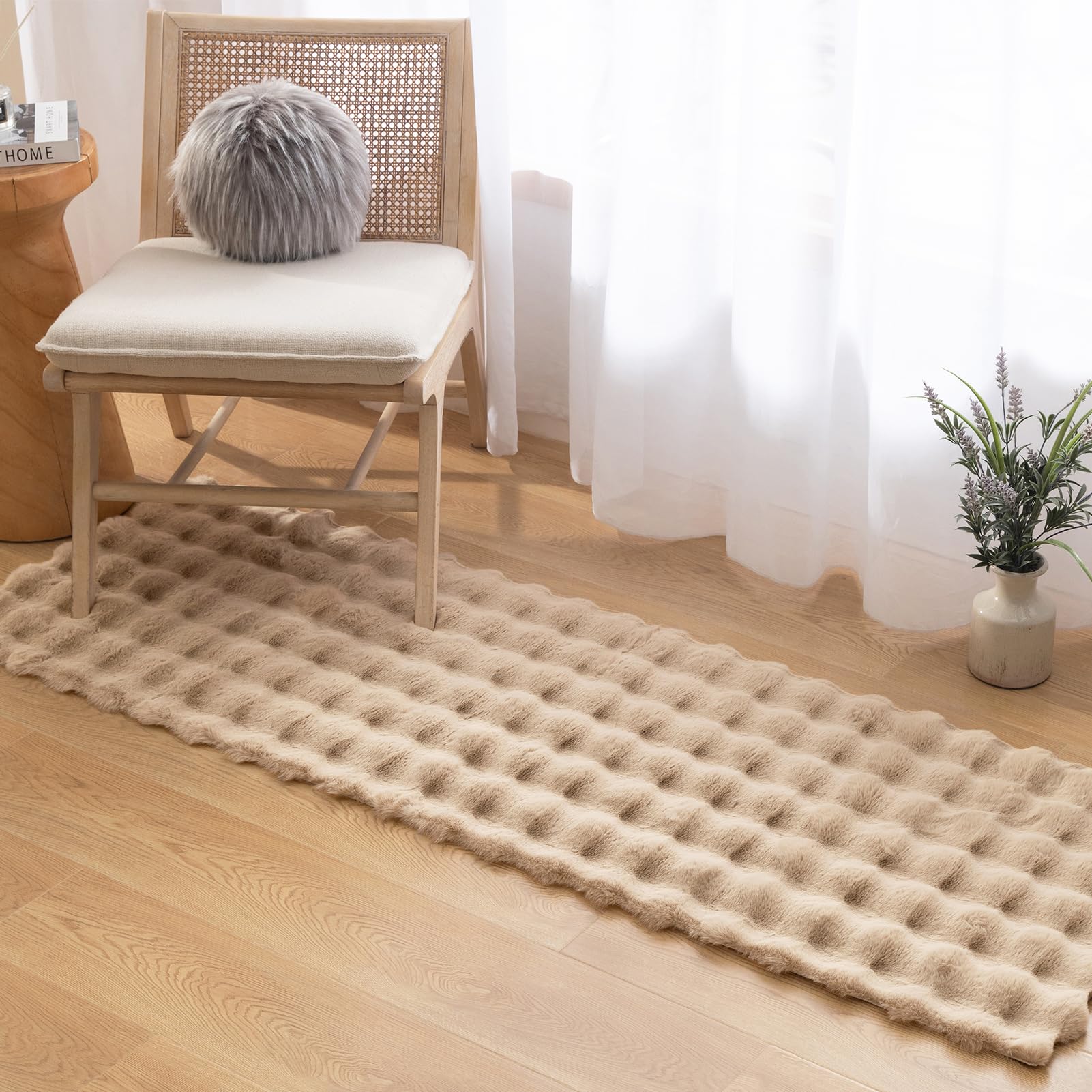 Ashler Faux Rabbit Fur Rug, Light Grey 3x5 FT Fluffy Soft Area Rugs, Rectangle Fuzzy Carpet for Living Room, Bedroom, Machine Washable Rug - 3D Bubble Mat