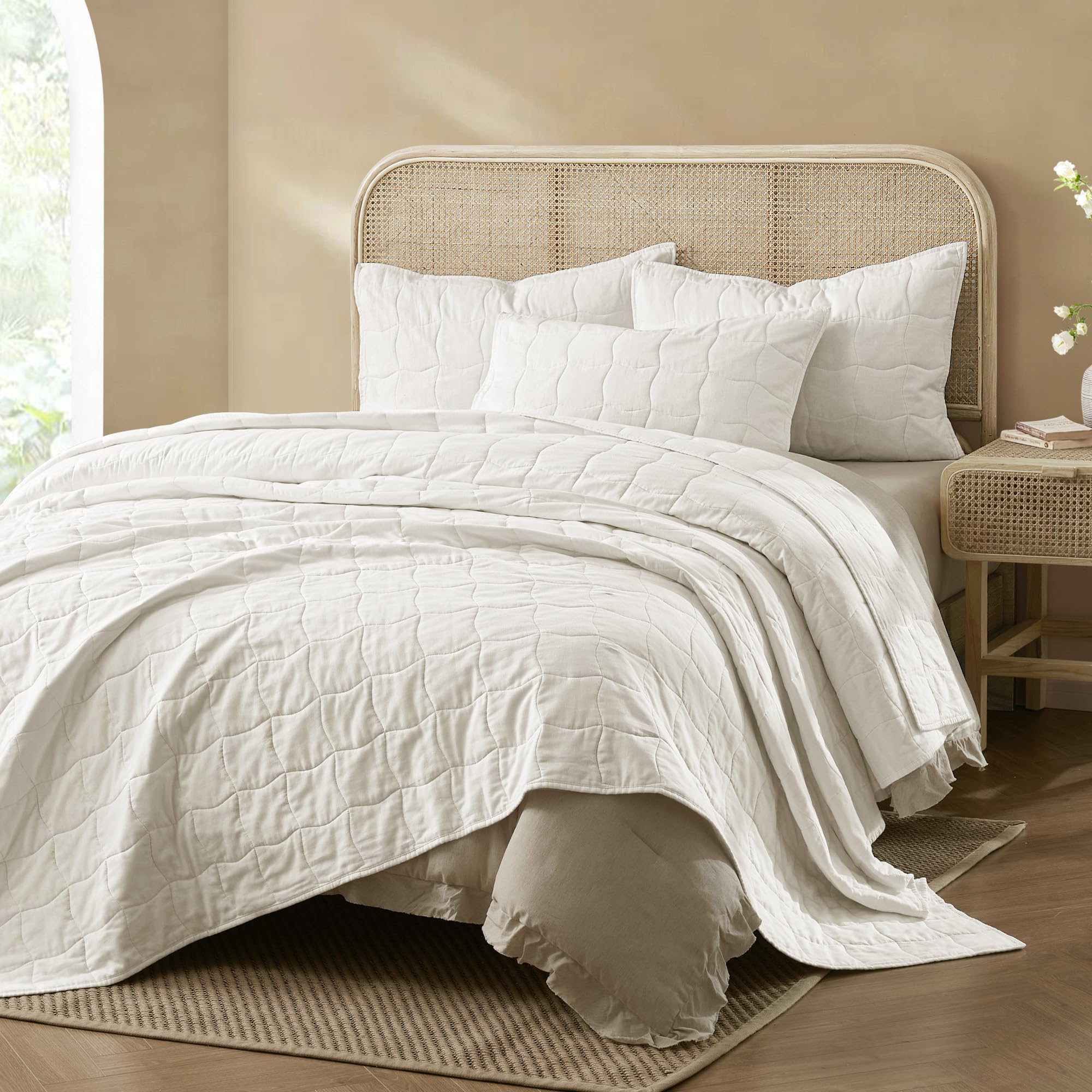Wonderful Natural Linen Cotton Quilt - Skin-Friendly Breathable & Hypoallergenic Quilt Queen, 3 Piece Wavy Box Stitched Linen Bedding Set, All-Season Use Bedspread & Coverlet Bedding, 94"x94" | Safe Sleep