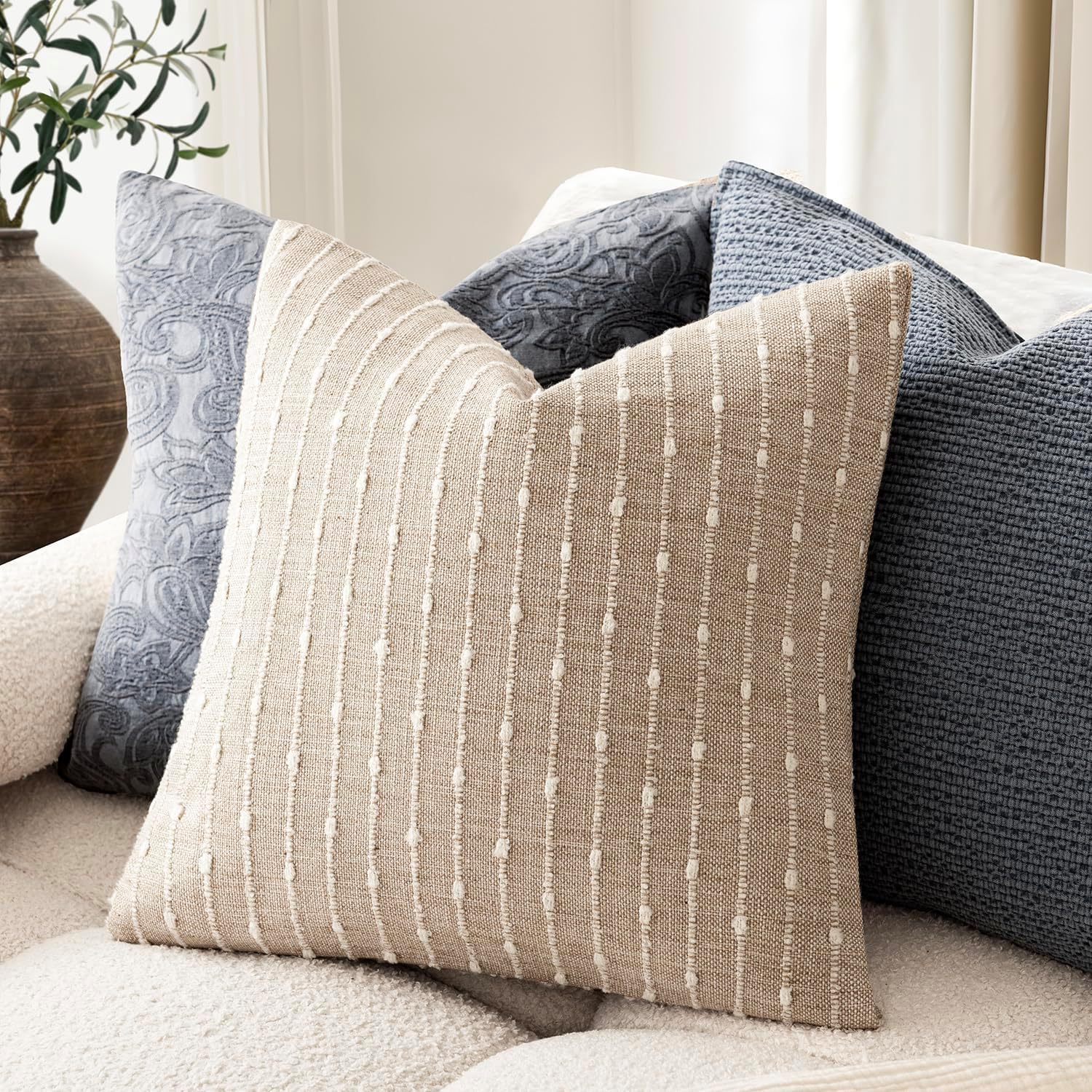 Foindtower Pack of 2 Decorative Jacquard Boucle Throw Pillow Covers Accent Textured Striped Pillowcases Soft Boho Modern Cushion for Couch Sofa Bedroom Living Room Home Decor 22x22 Inch Natural Beige