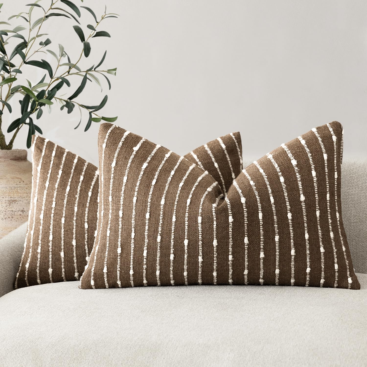 Foindtower Pack of 2 Decorative Jacquard Boucle Throw Pillow Covers Accent Textured Striped Pillowcases Soft Boho Modern Cushion for Couch Sofa Bedroom Living Room Home Decor 22x22 Inch Natural Beige