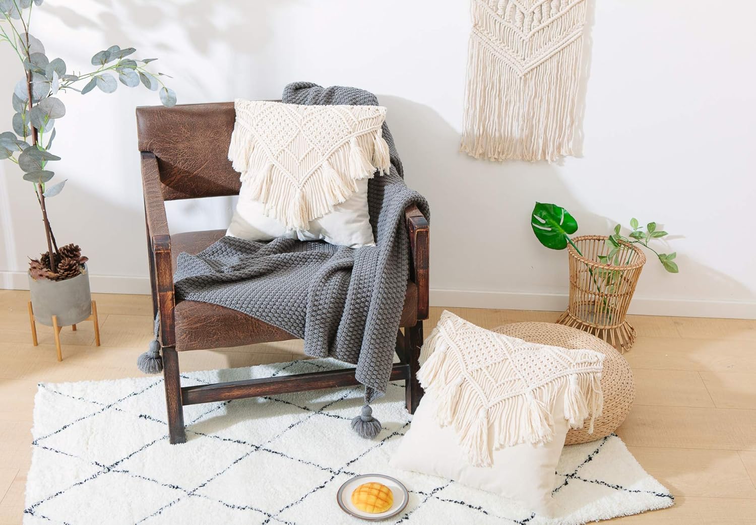 Cushion Covers Macrame Cushion Cover Woven Boho Cushion Cover for Bed Sofa Couch Bench Car Home Decor Comfortable Square with Tassels Set of 2 Decorative Pillow Covers