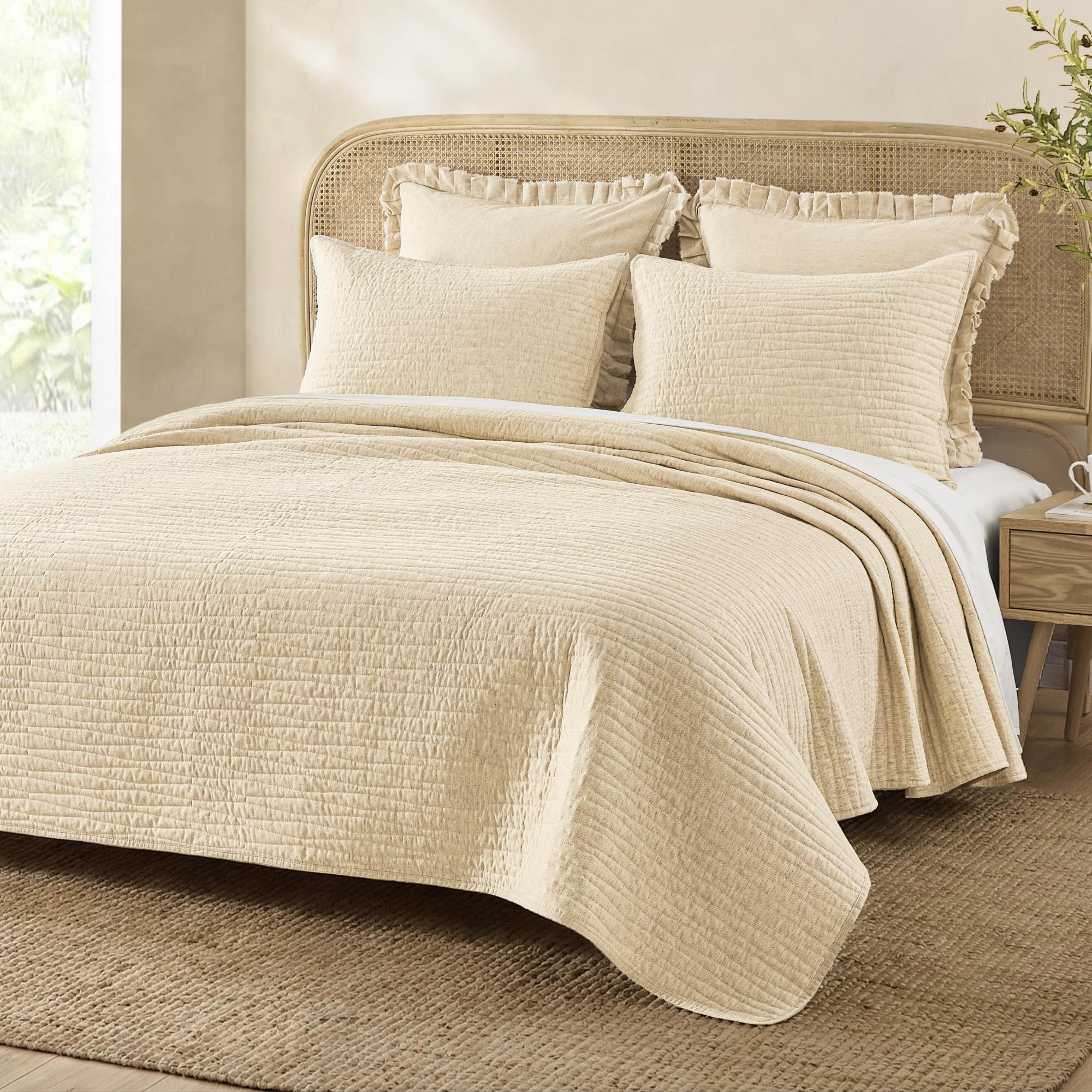 Wonderful Natural Linen Cotton Quilt - Skin-Friendly Breathable & Hypoallergenic Quilt Queen, 3 Piece Wavy Box Stitched Linen Bedding Set, All-Season Use Bedspread & Coverlet Bedding, 94"x94" | Safe Sleep